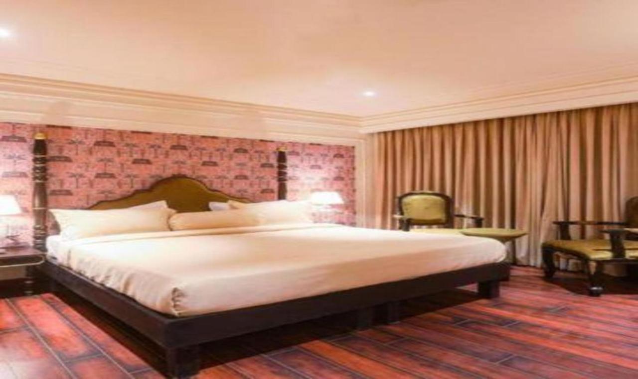 Fabhotel Prime The Seven Seeds Nueva Delhi Exterior foto